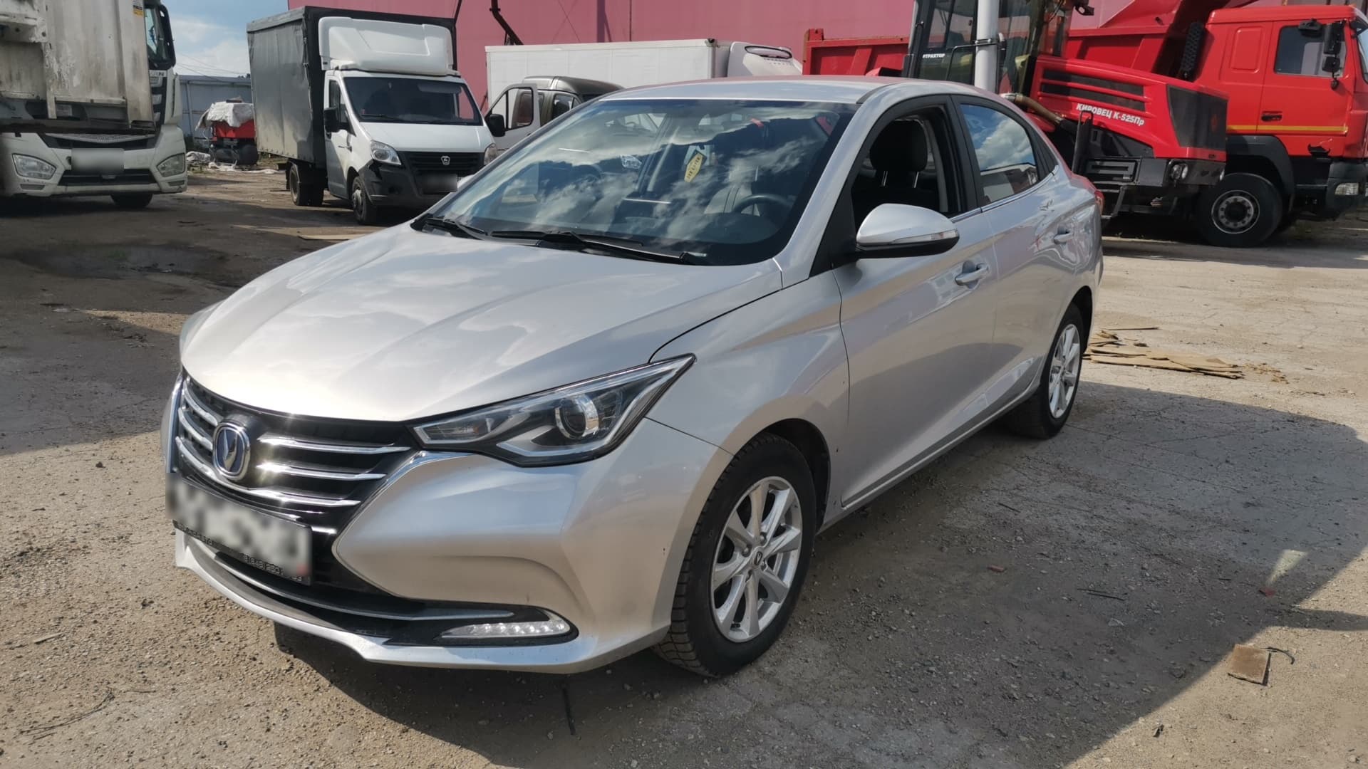 Changan Alsvin - 1