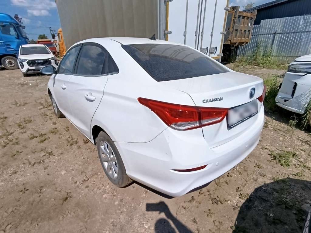 Changan Alsvin - 4