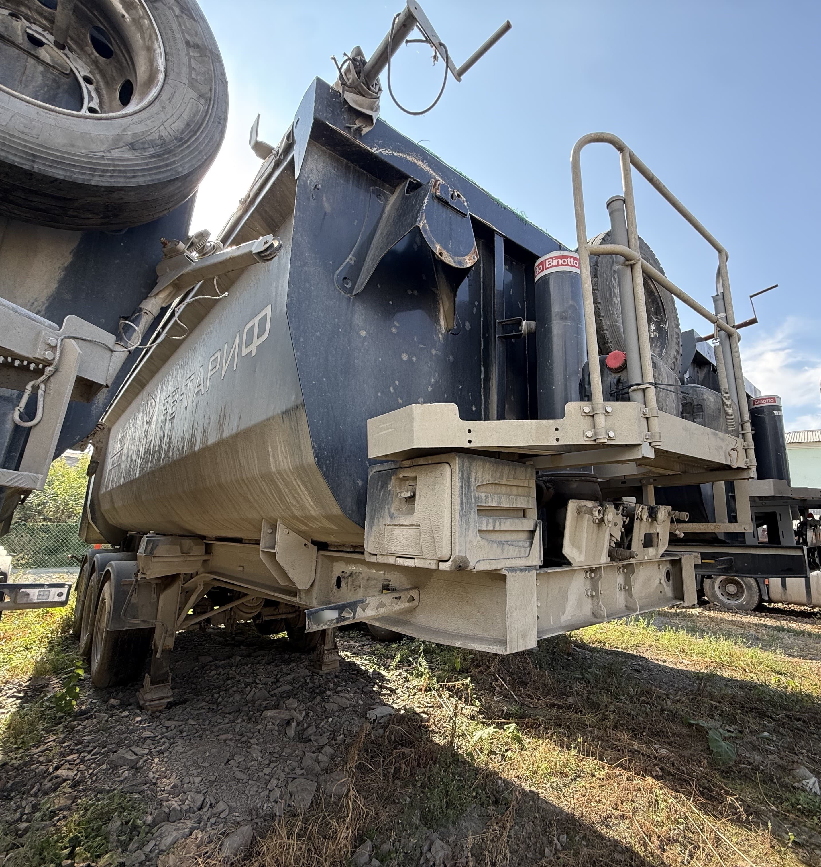 Grunwald 9453 Полуприцеп самосвальный - 2