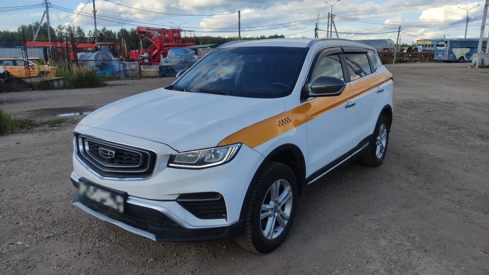 Geely Atlas Pro - 1