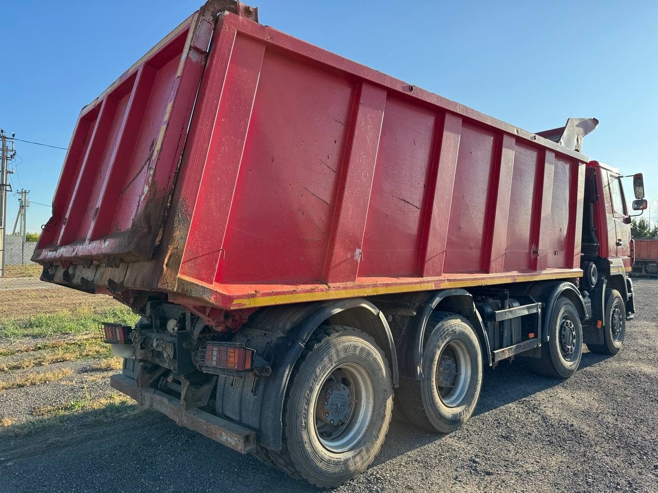 МАЗ 6516 8x4 Самосвал - 3