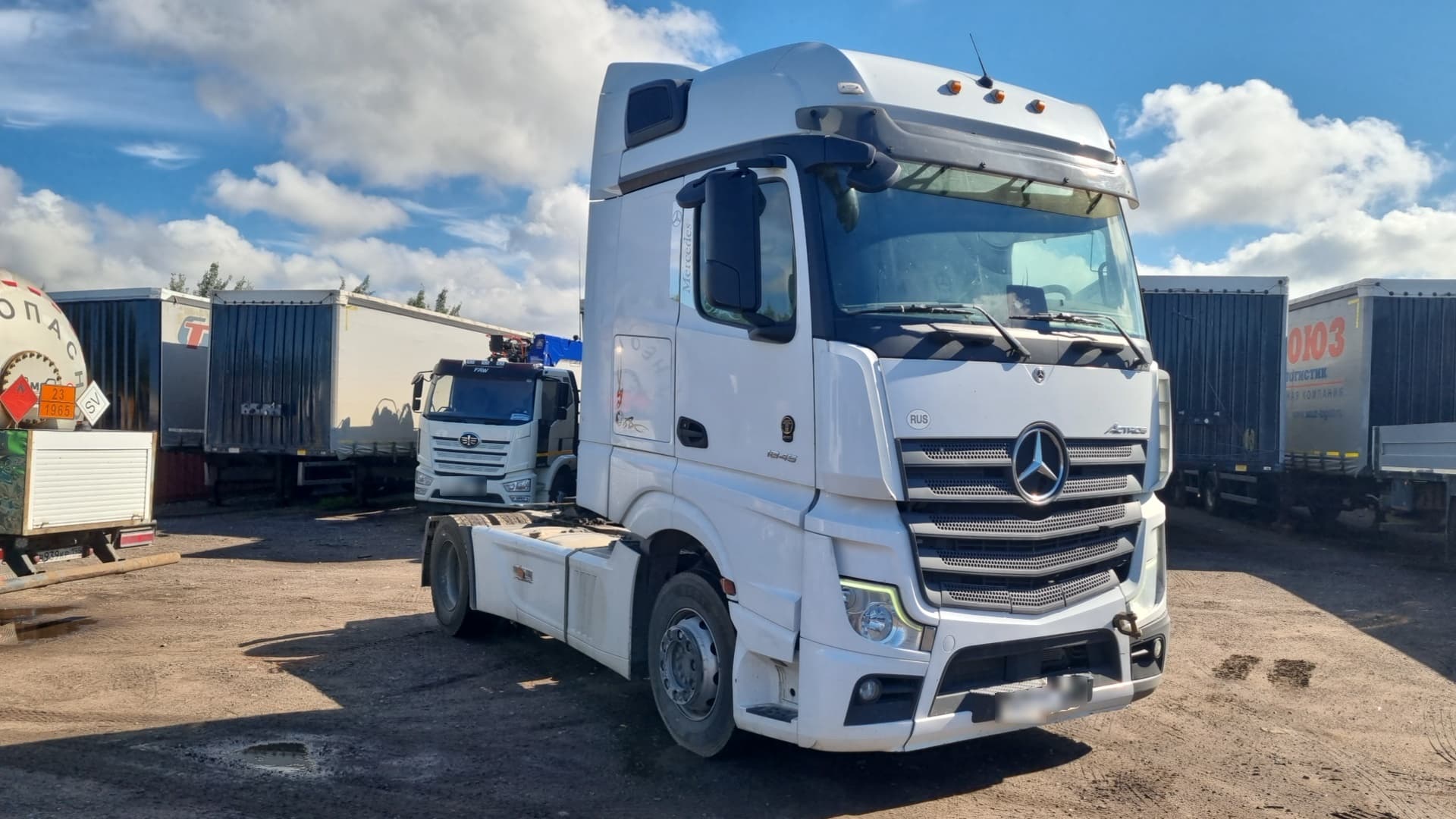 Mercedes-Benz Actros 4x2 Седельный тягач - 2