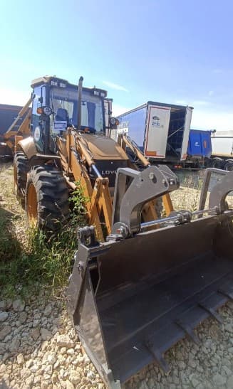 Lovol FLB468 Экскаватор-погрузчик - 2