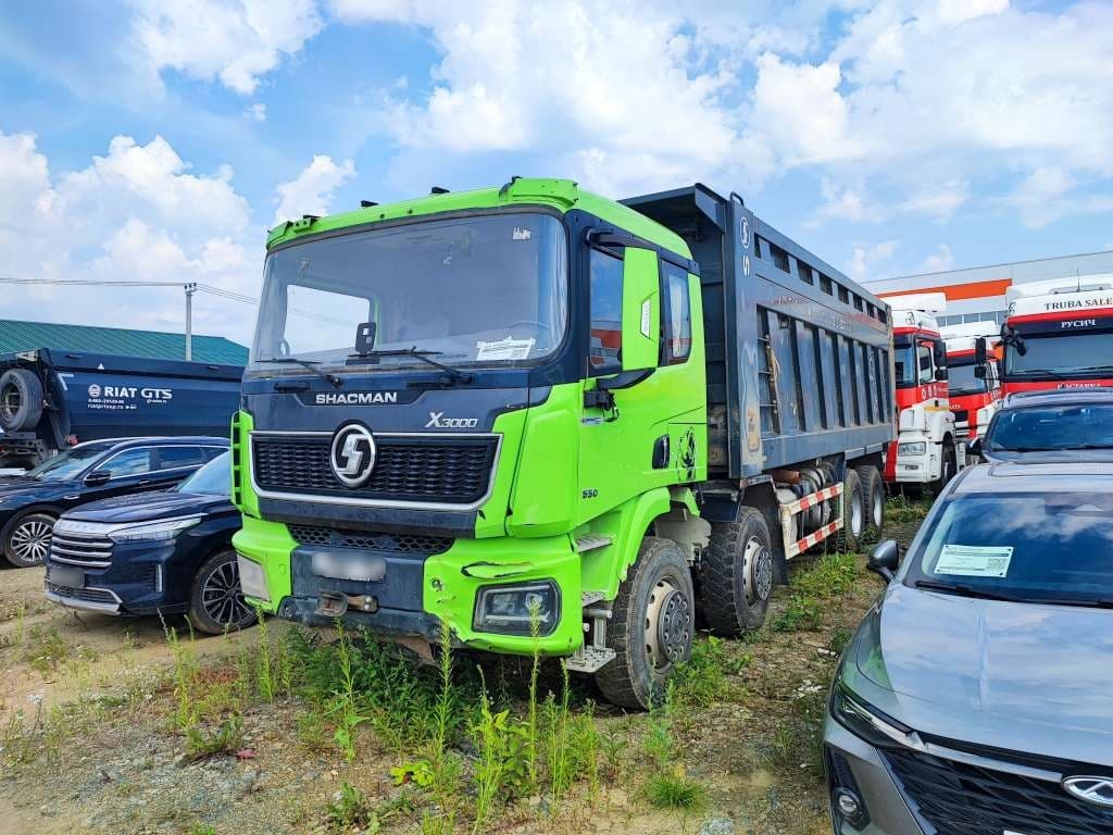 Shacman (Shaanxi) SX* 8x4 Самосвал - 1