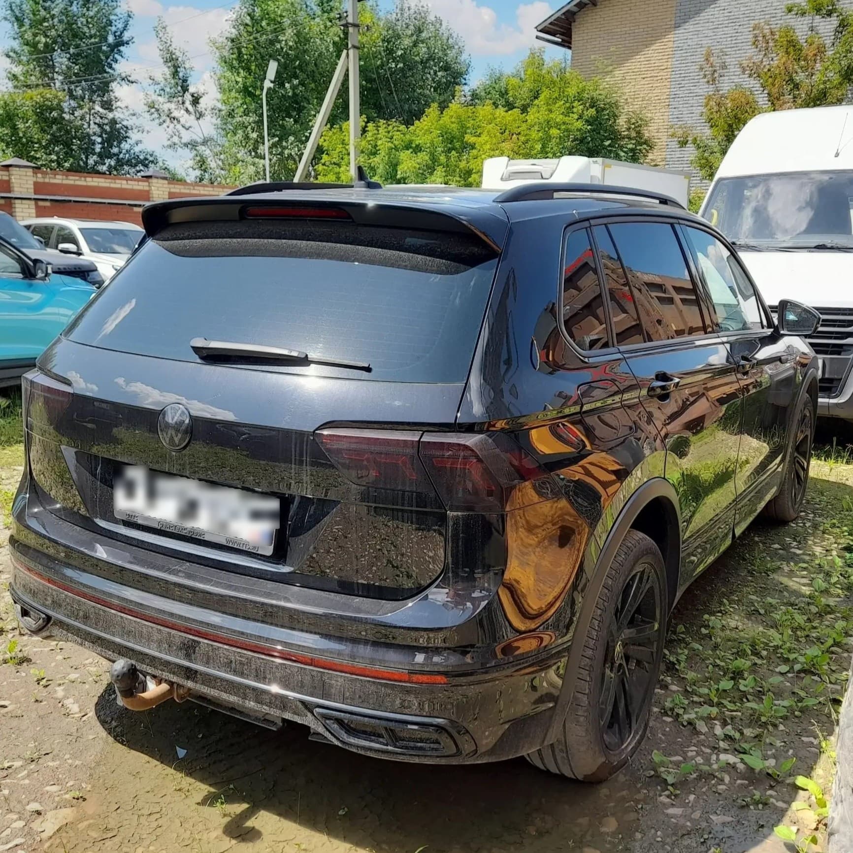 Volkswagen Tiguan - 3