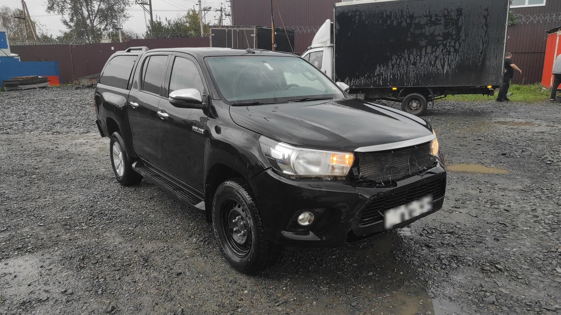 Toyota Hilux - 2