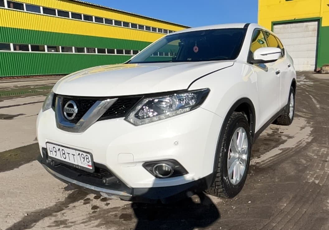 Nissan X-Trail - 1
