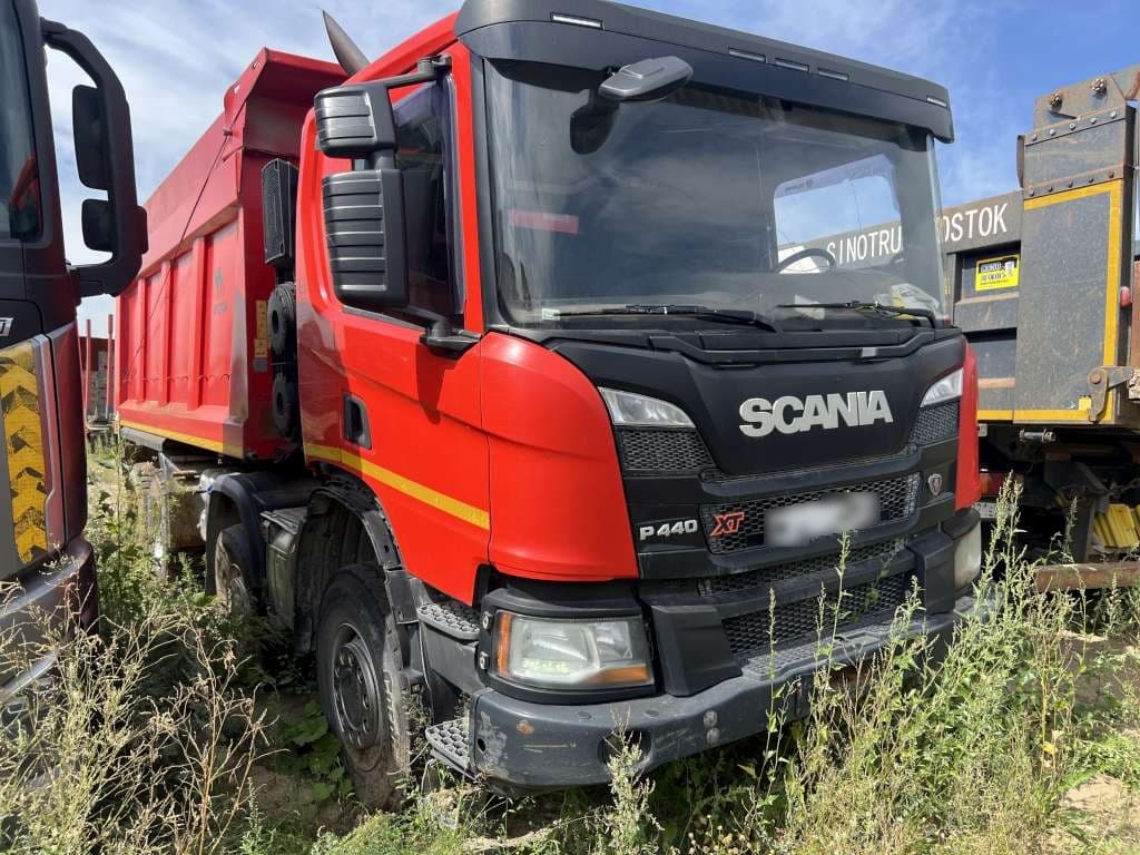 Scania P 8x4 Самосвал - 2