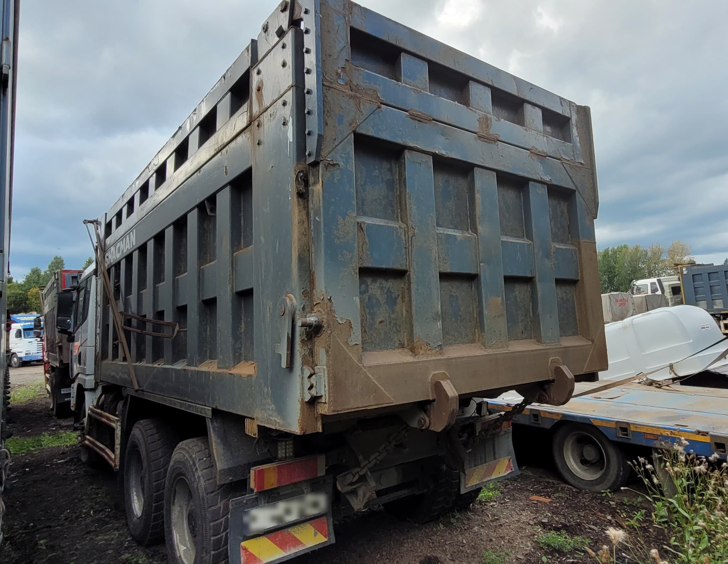 Shacman (Shaanxi) SX* 6x4 Самосвал - 4