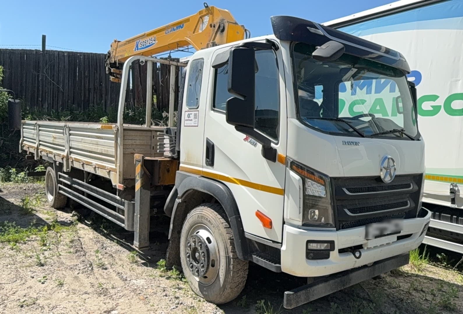 Dayun CGC* 4x2 Бортовой с КМУ - 2