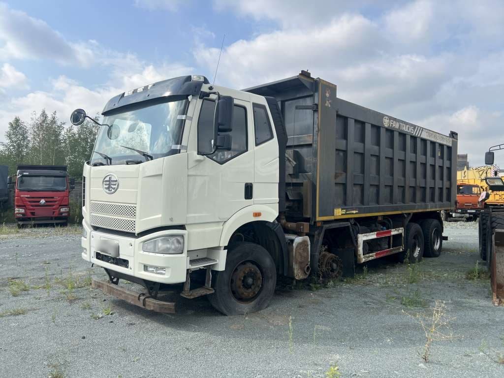 FAW J6 8x4 Самосвал - 1