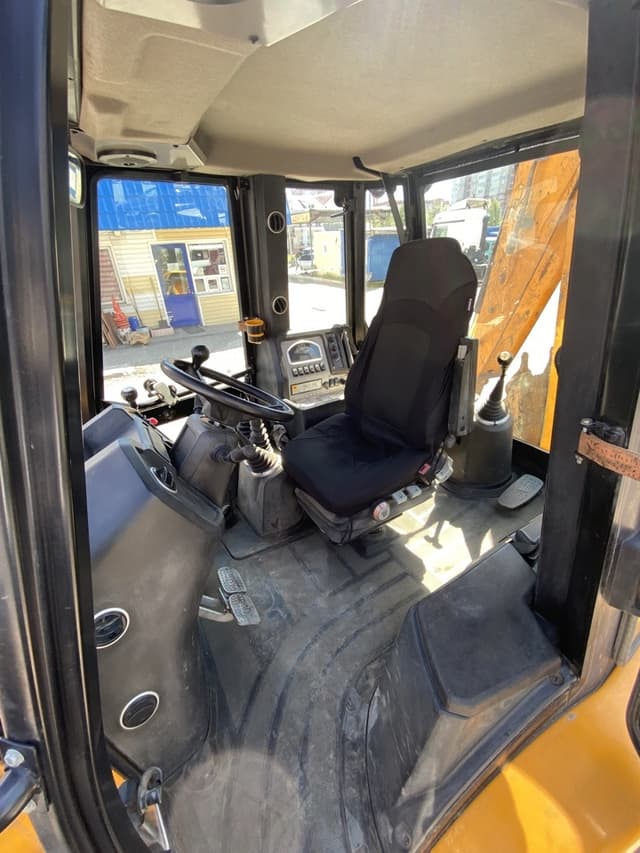 JCB 3CX Экскаватор-погрузчик - 5