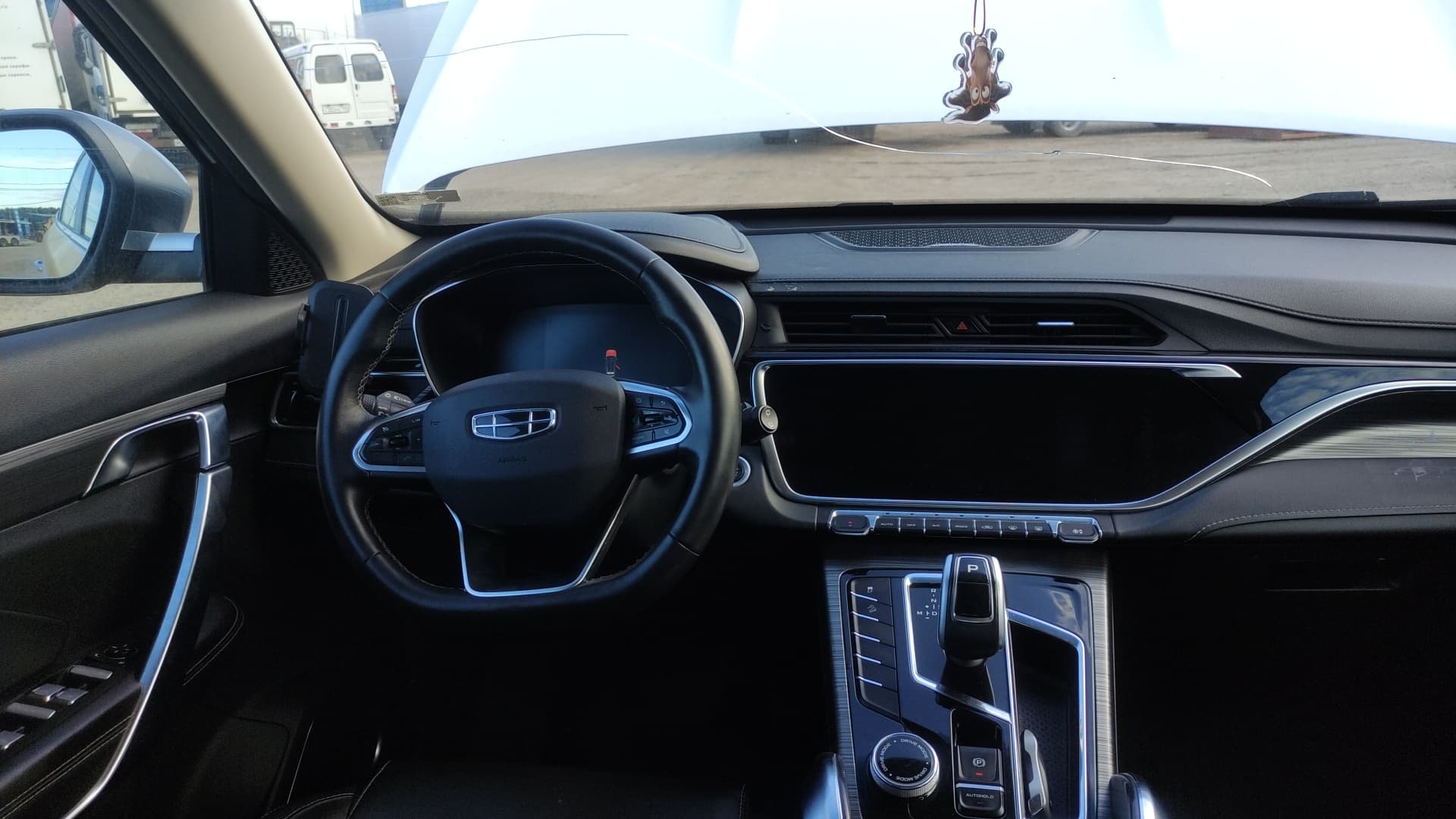 Geely Atlas Pro - 5