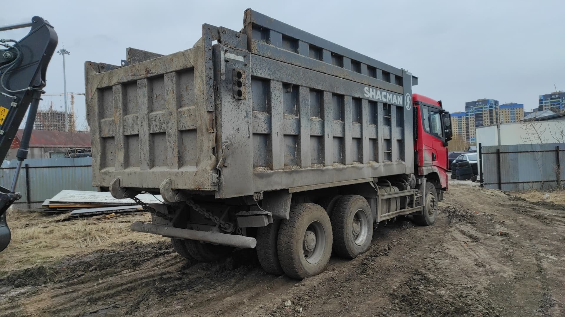Shacman (Shaanxi) SX* 6x4 Самосвал - 3