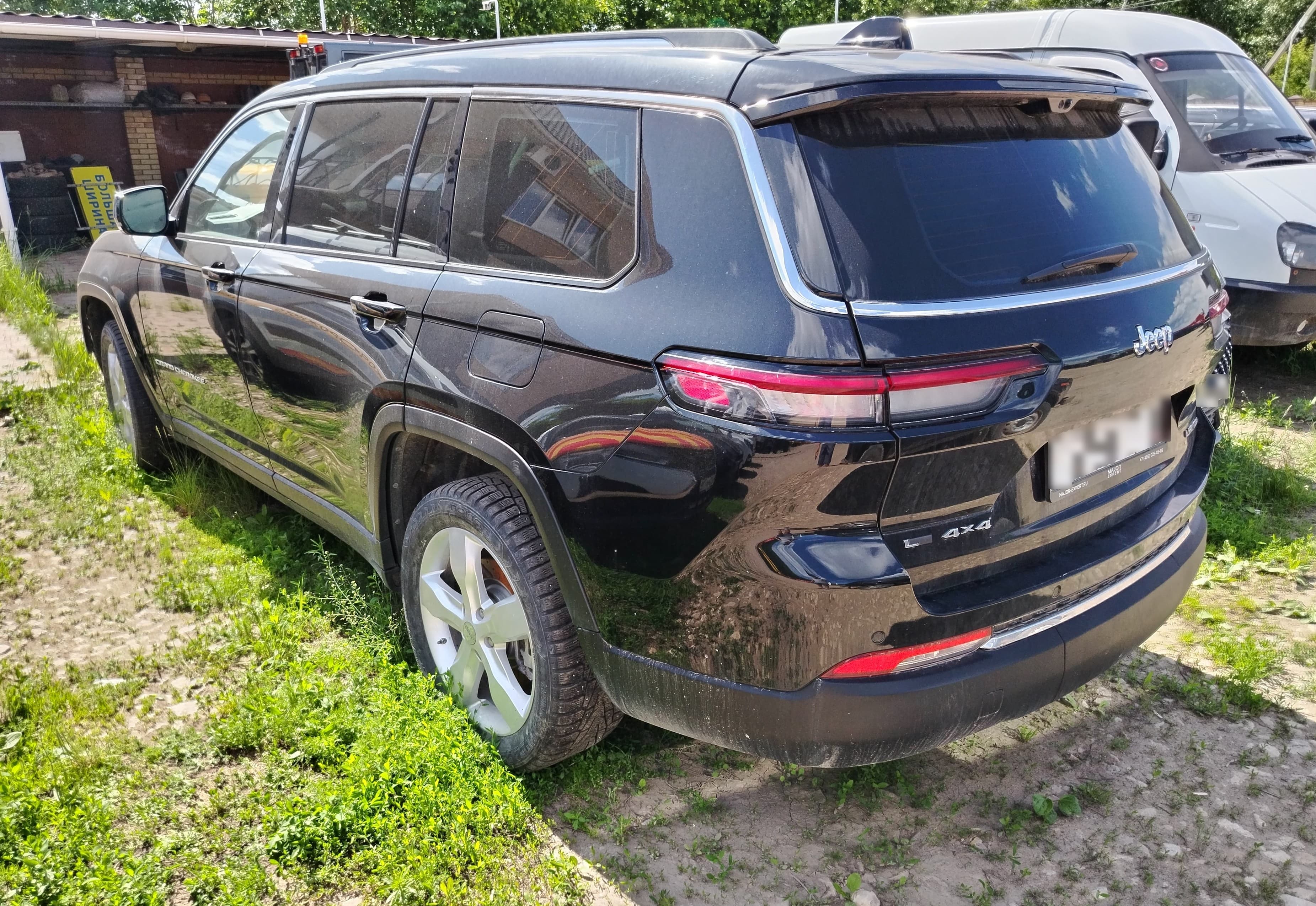 Jeep Grand Cherokee - 4