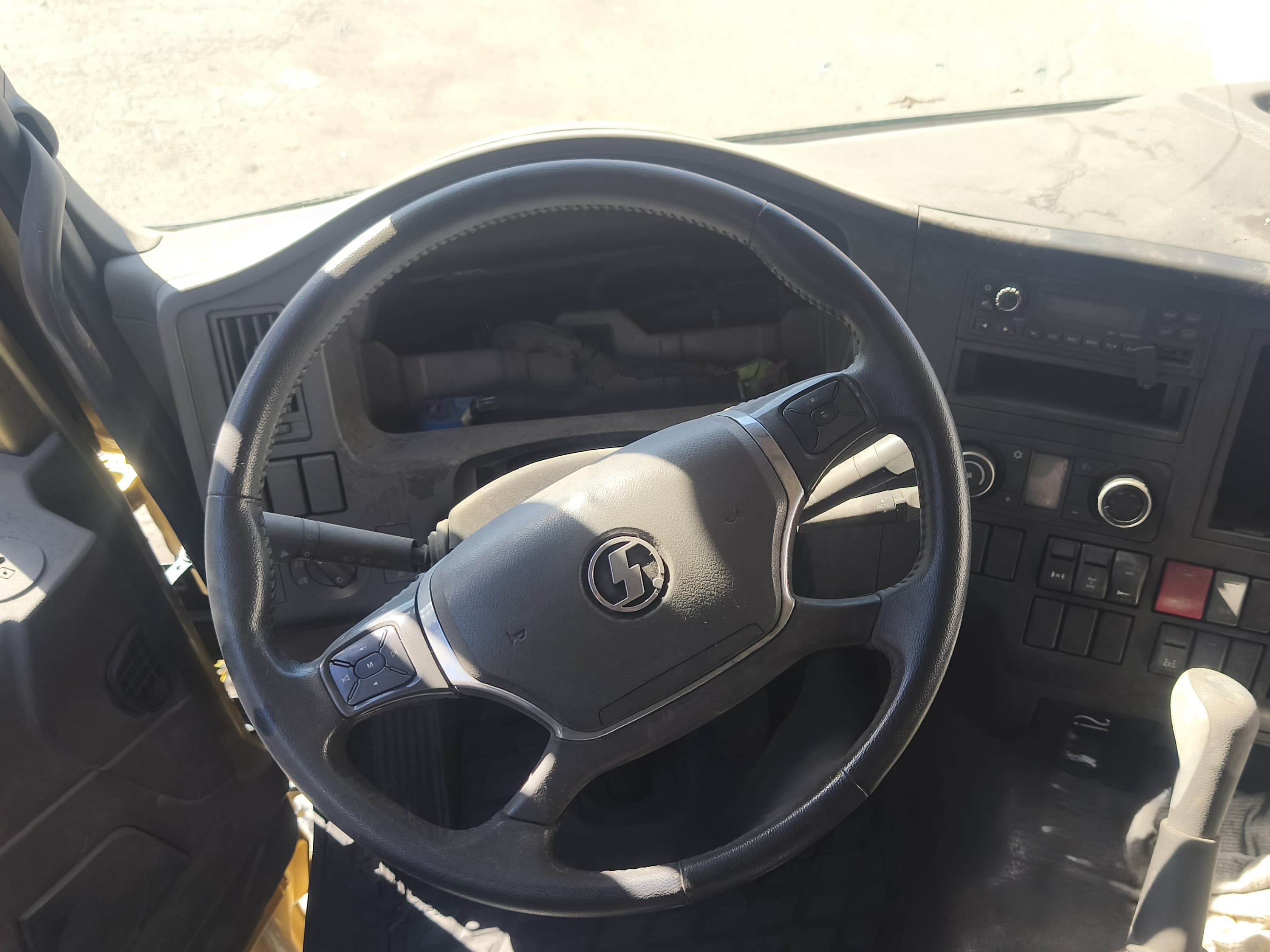 Shacman (Shaanxi) SX* 8x4 Самосвал - 5
