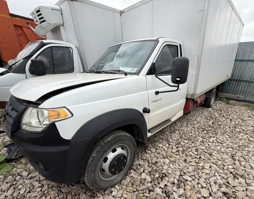 UAZ Profi Промтоварный - 1
