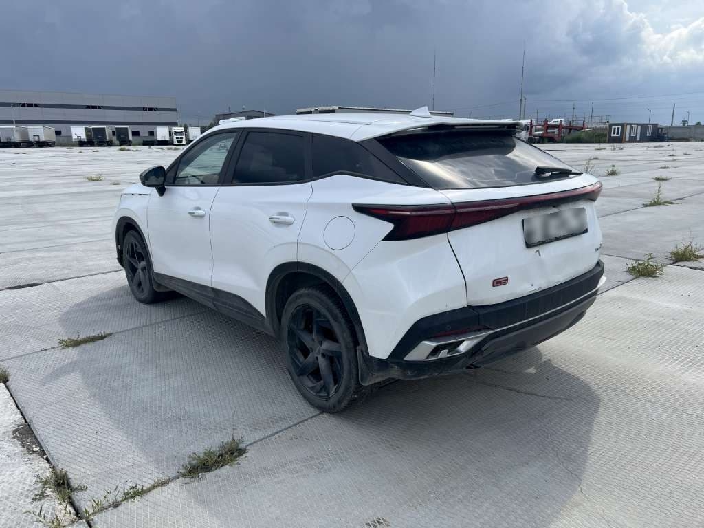 Omoda C5 - 4