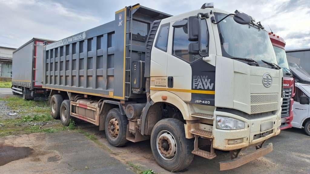 FAW J6 8x4 Самосвал - 2