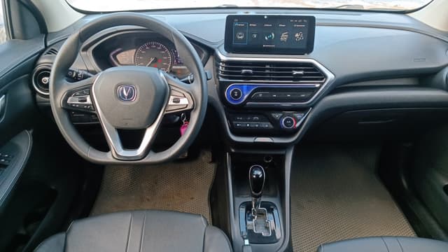 Changan Alsvin - 5