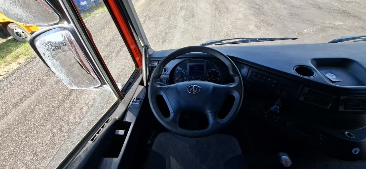 Hongyan 908 8x4 Самосвал - 5