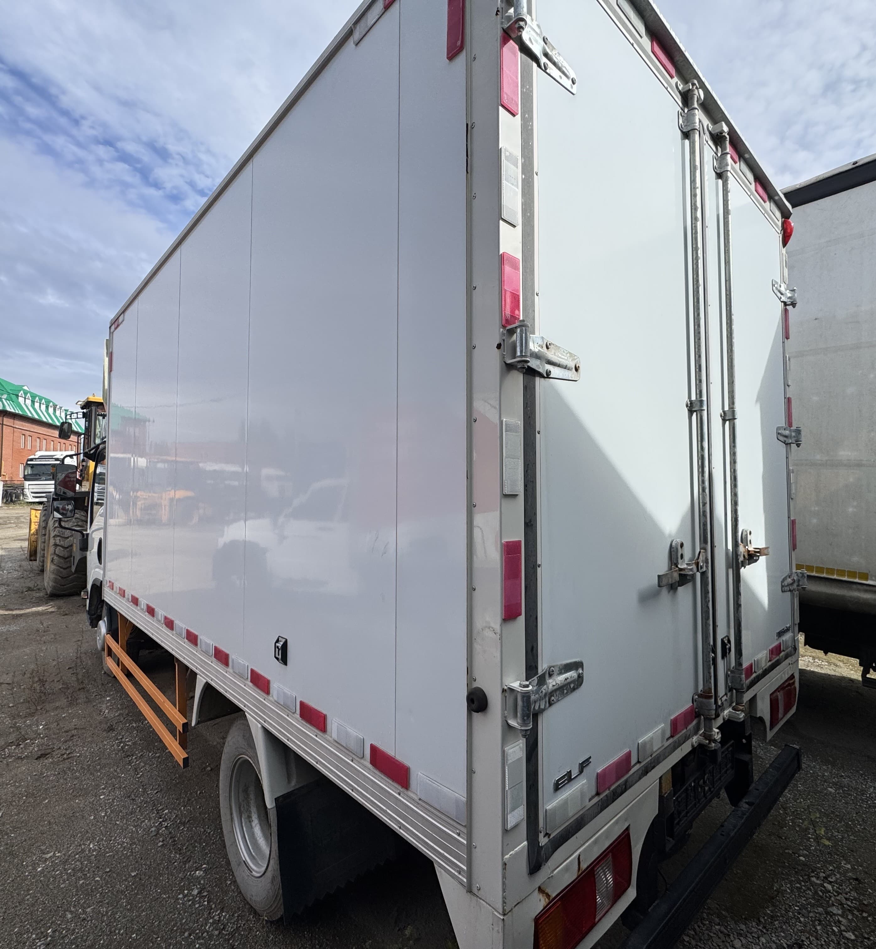 ISUZU ELF 4.5 (EC7) 4x2 Изотермический/рефрижератор - 4