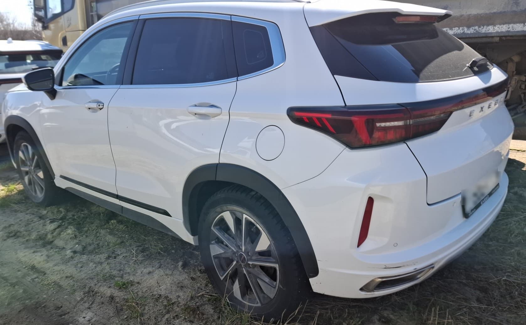 Exeed LX - 4