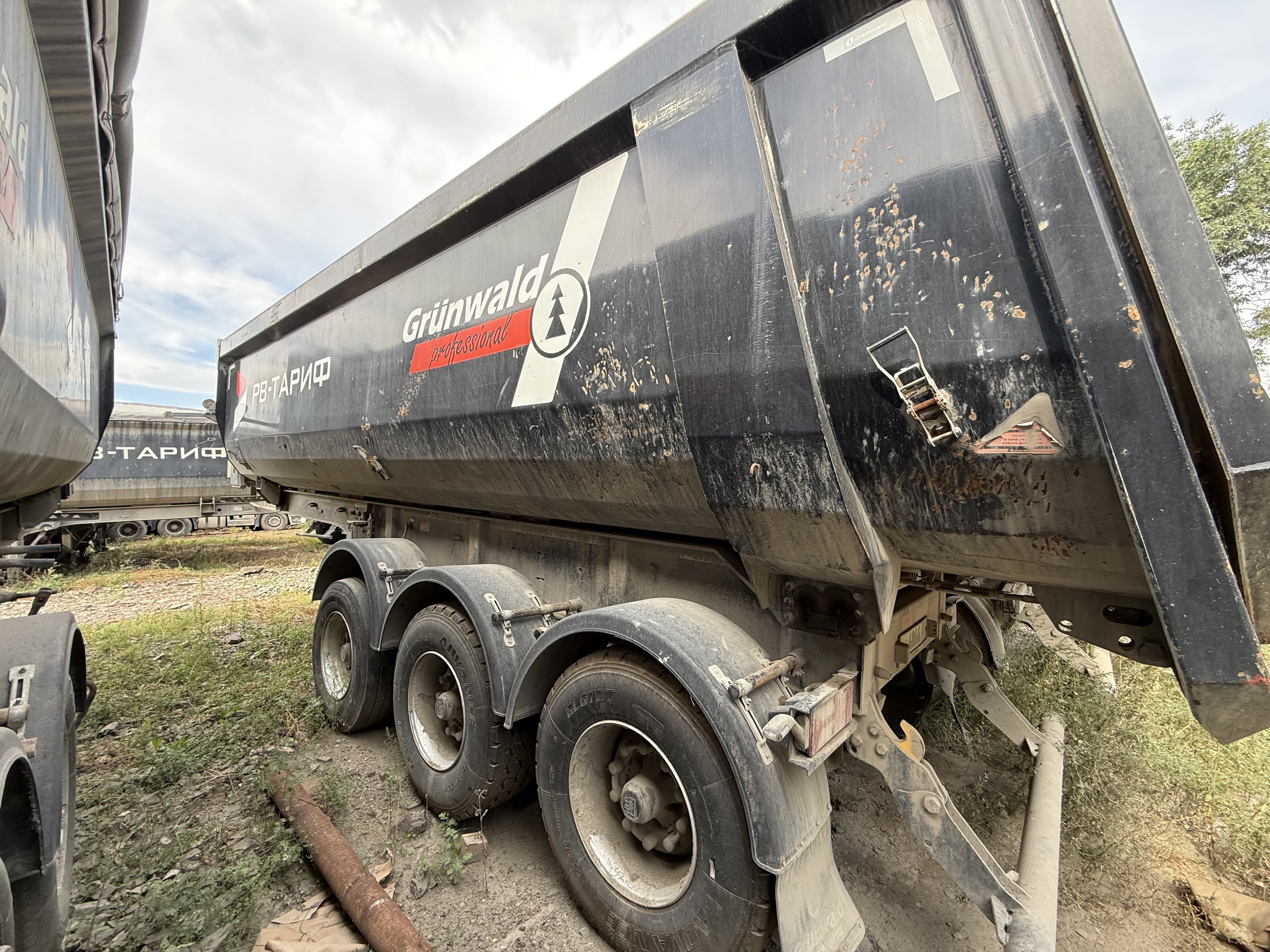 Grunwald 9453 Полуприцеп самосвальный - 4