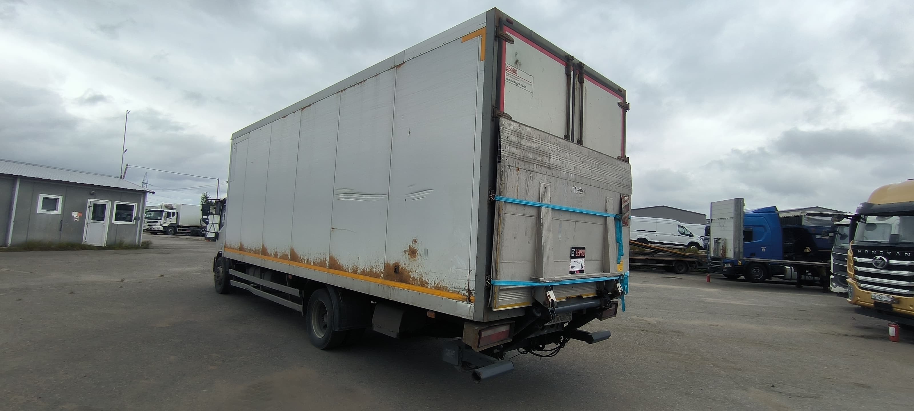 Рустрак 5389* на шасси JAC N120 4x2 Изотермический/рефрижератор с гидробортом - 4