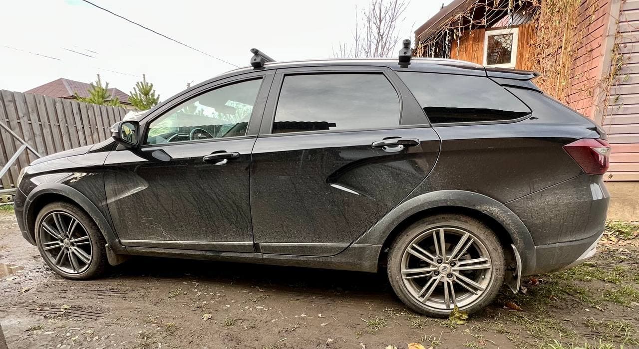 Lada Vesta SW Cross - 2