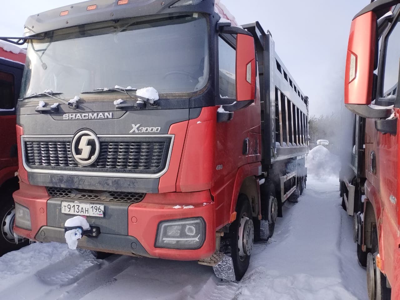 Shacman (Shaanxi) SX* 8x4 Самосвал - 1