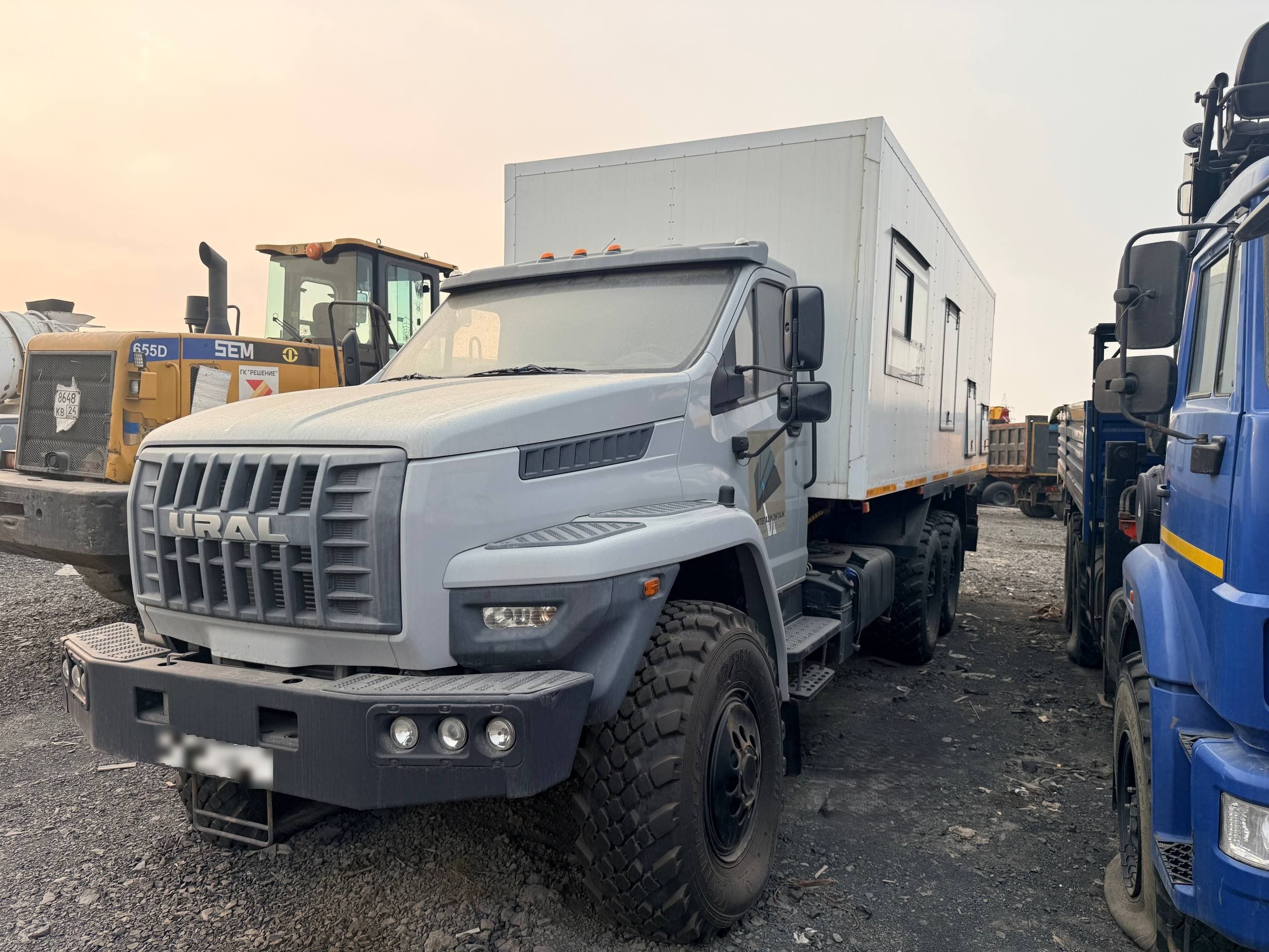 Конструкторское Бюро Миасский Завод Специализированных Автомобилей 7886* на шасси Ural NEXT 4320 6x6 Передвижная мастерская - 1