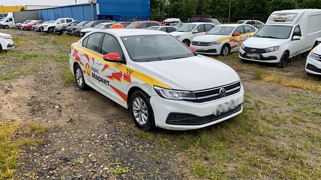 Volkswagen Bora - 2