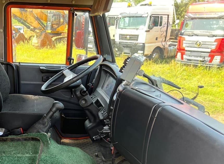 Специальная Техника АДУ* на шасси КамАЗ 6520 6x4 КДМ - 5