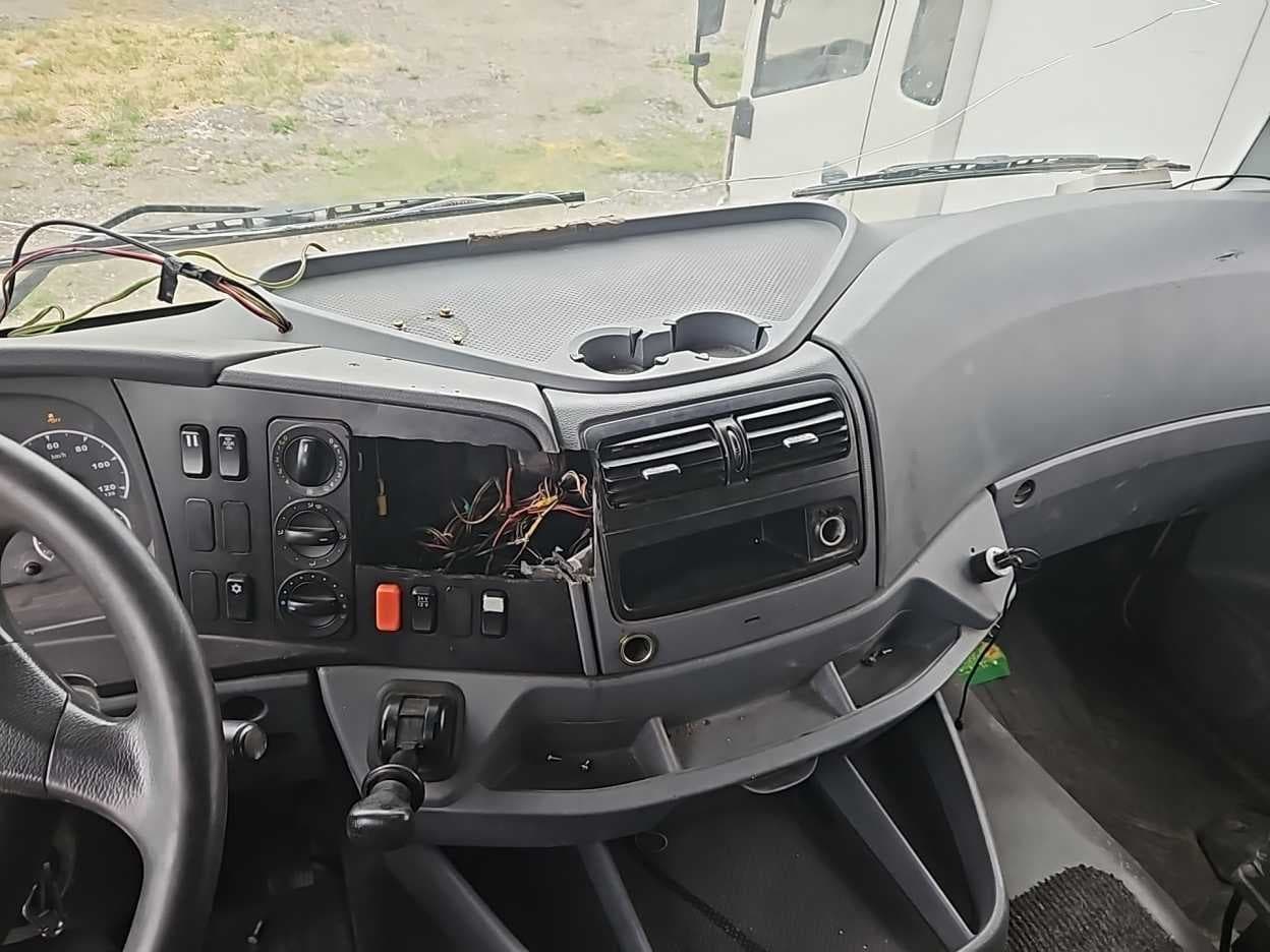 Камаз 5490 4x2 Седельный тягач - 5