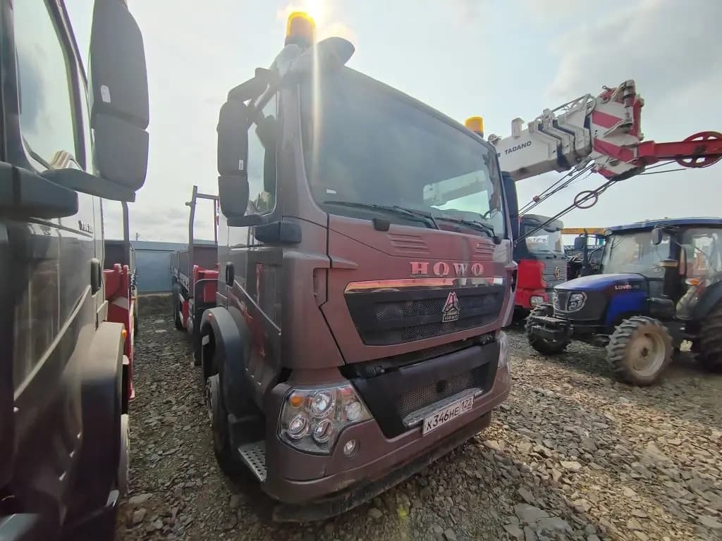 Howo T5G 6x4 Бортовой с КМУ - 2