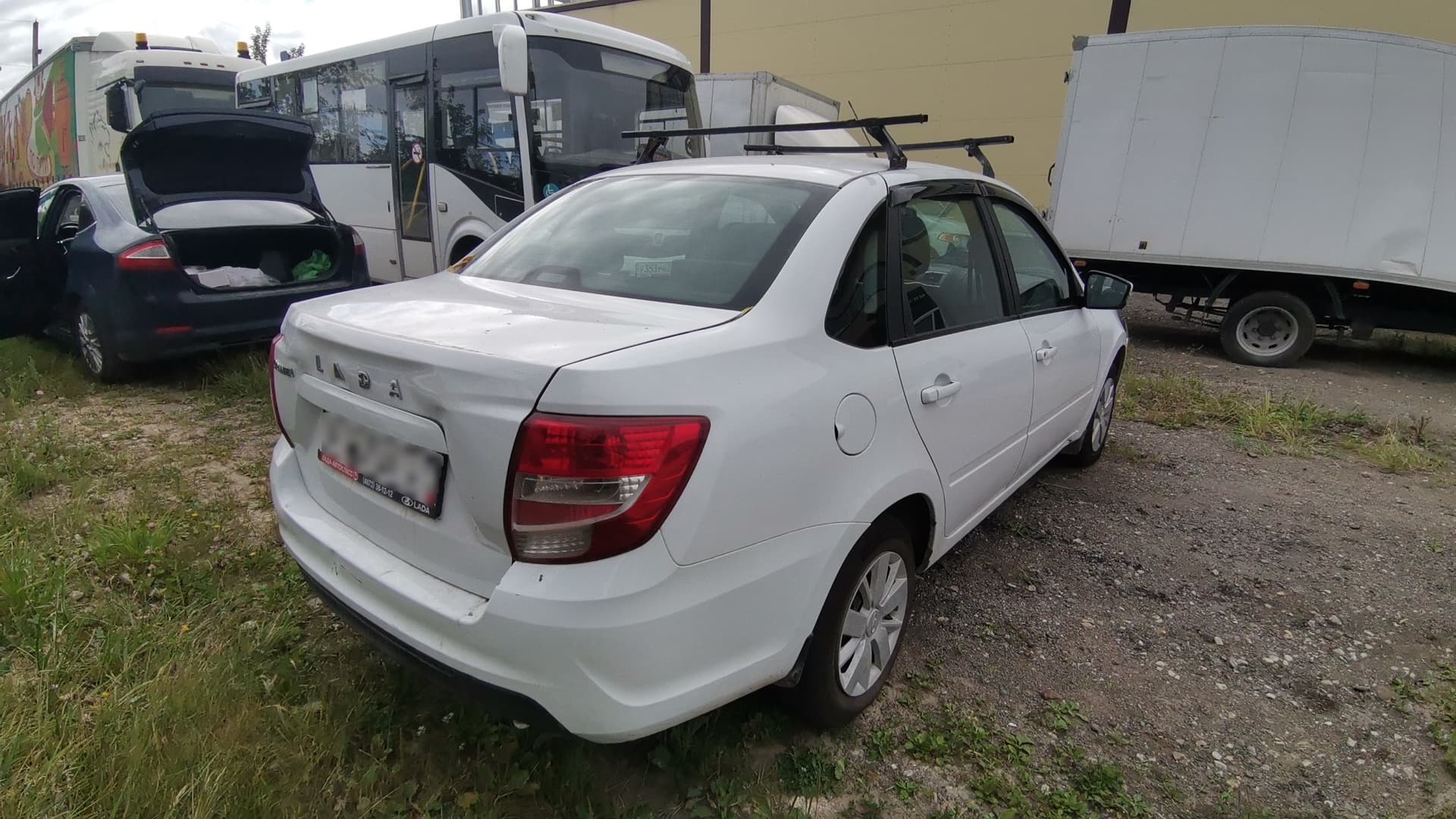 Lada Granta седан - 3