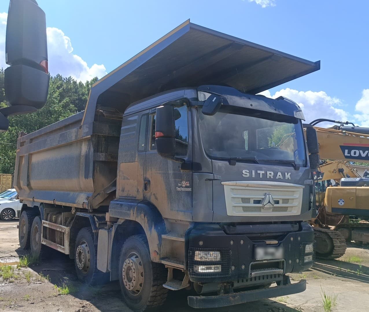 Sitrak C7H 8x4 Самосвал - 2