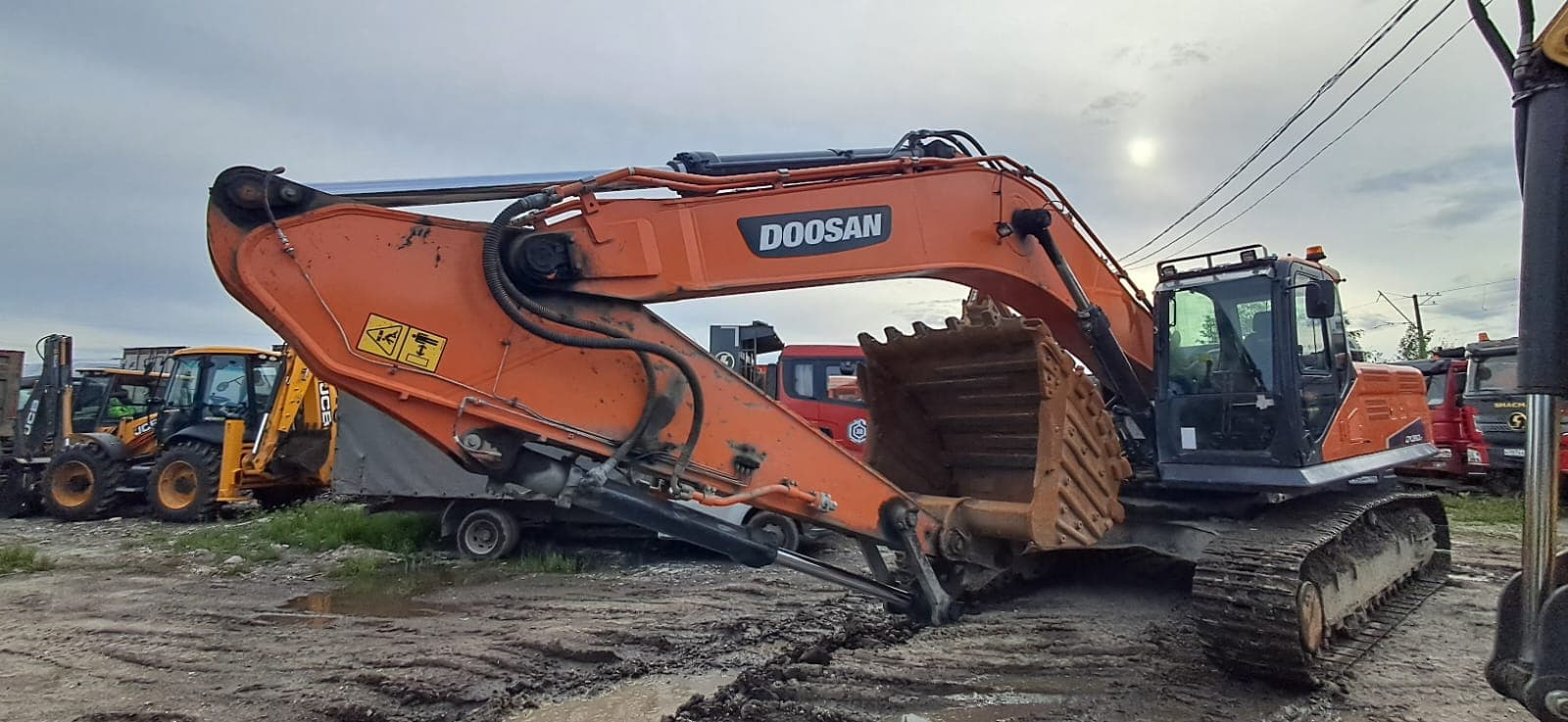 Doosan DX360 Экскаватор - 1