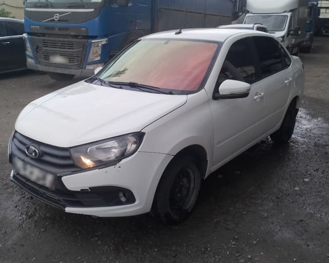Lada Granta седан - 1