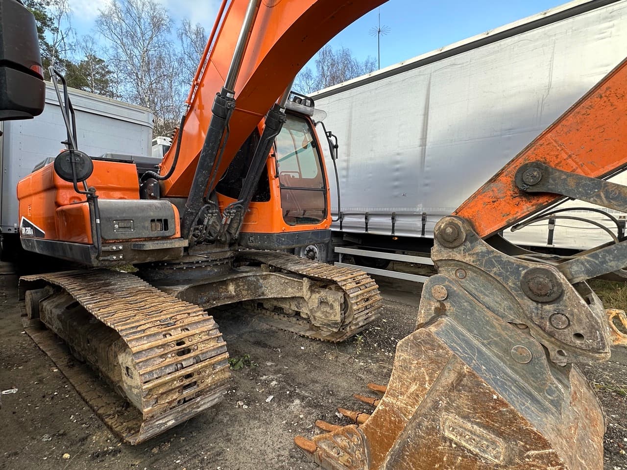 Doosan DX200 Экскаватор - 2