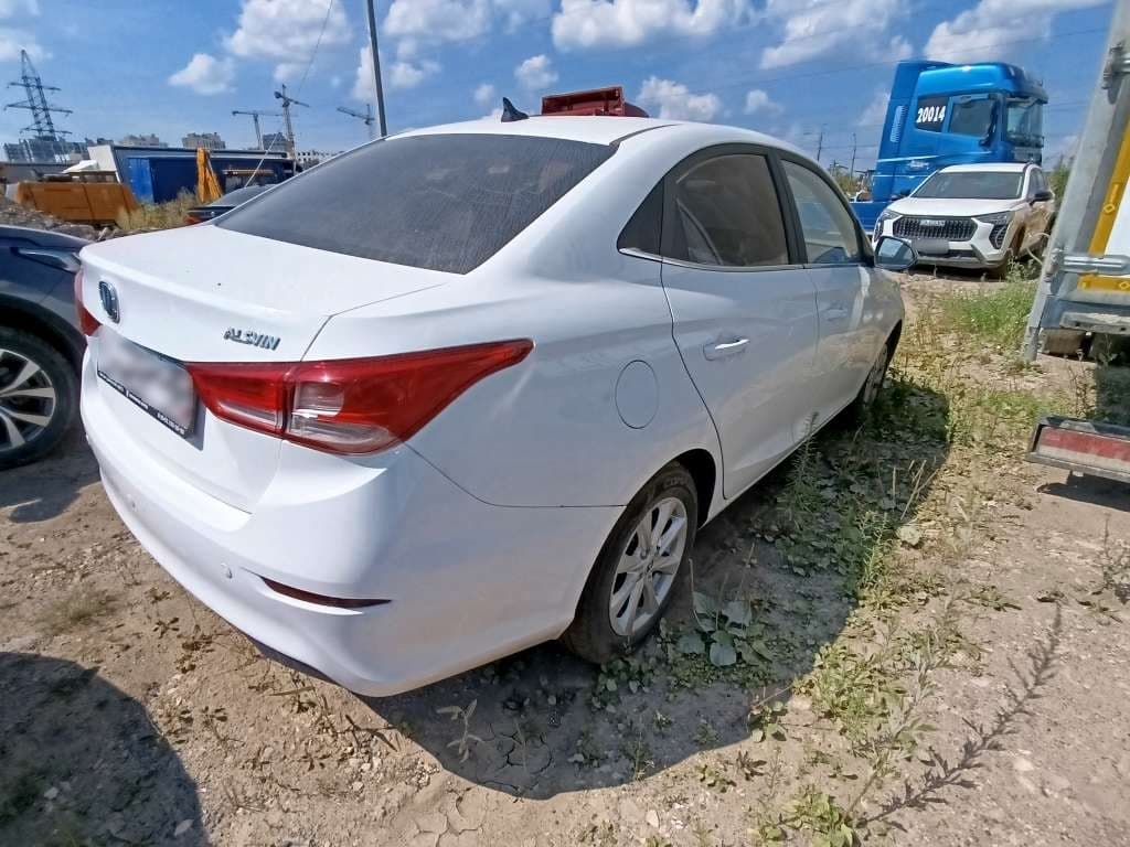 Changan Alsvin - 3