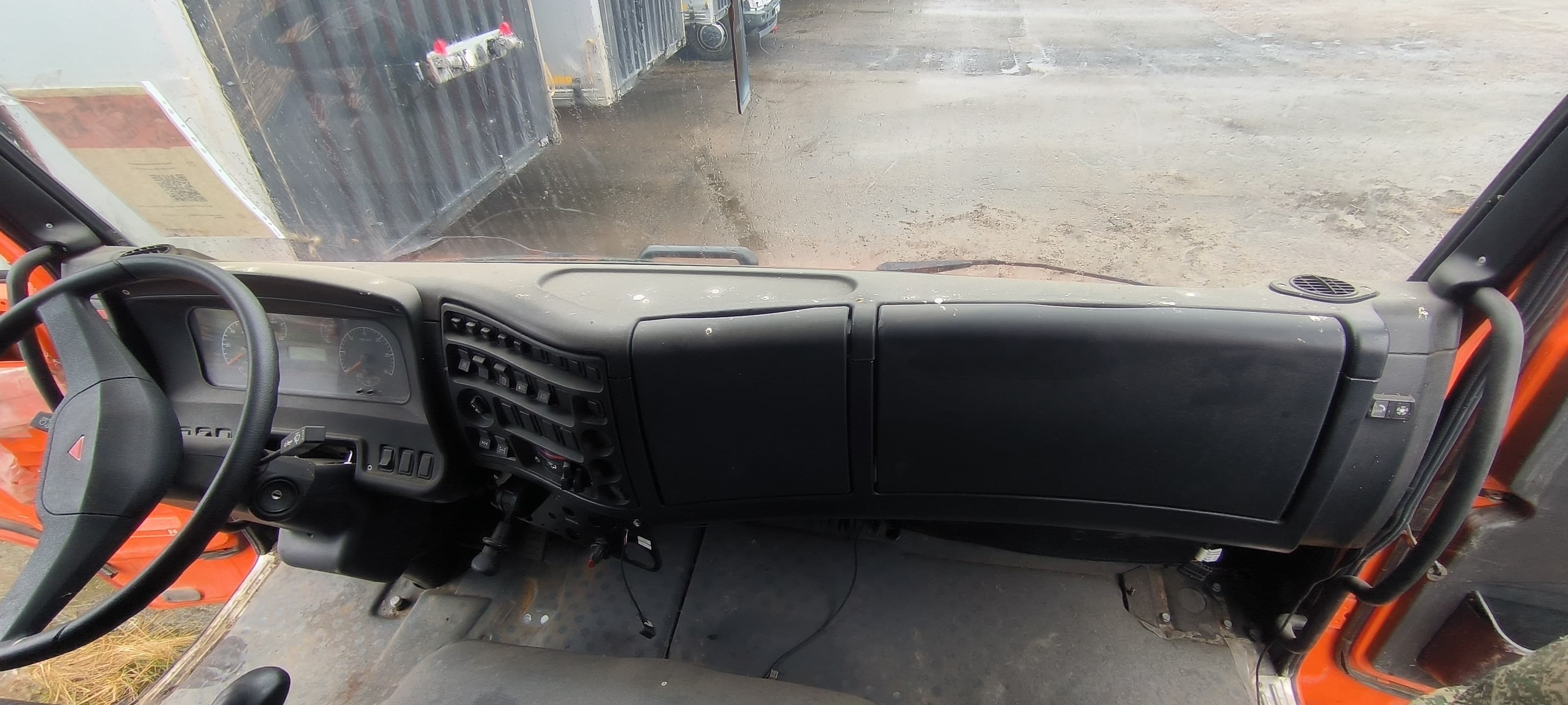 Камаз 6520 6X4 Самосвал - 5