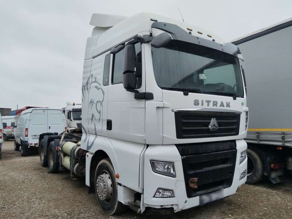 Sitrak C7H 6x4 Седельный тягач - 2