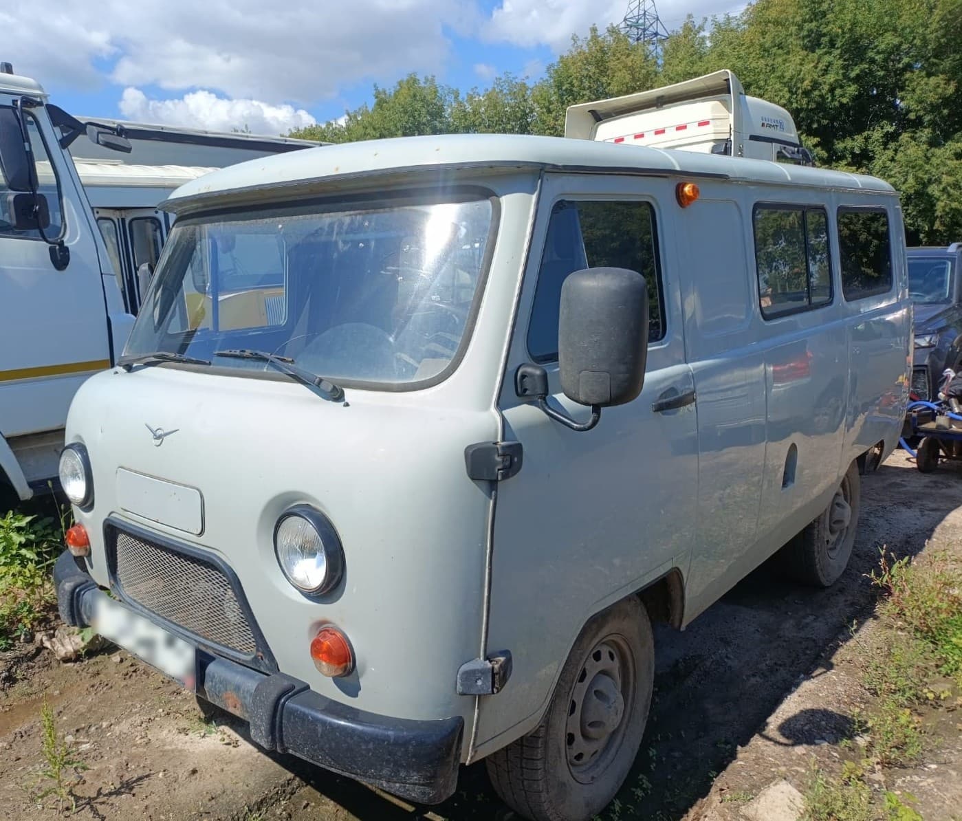 UAZ 3909* Грузопассажирский - 1