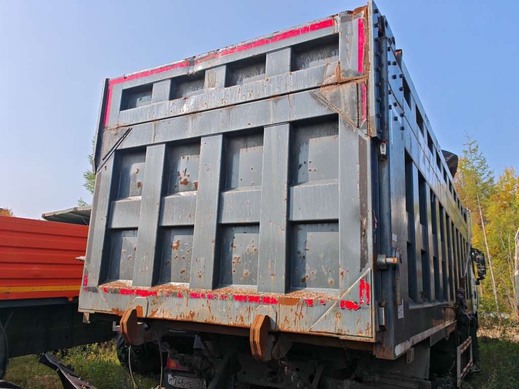 Shacman (Shaanxi) SX* 8x4 Самосвал - 3