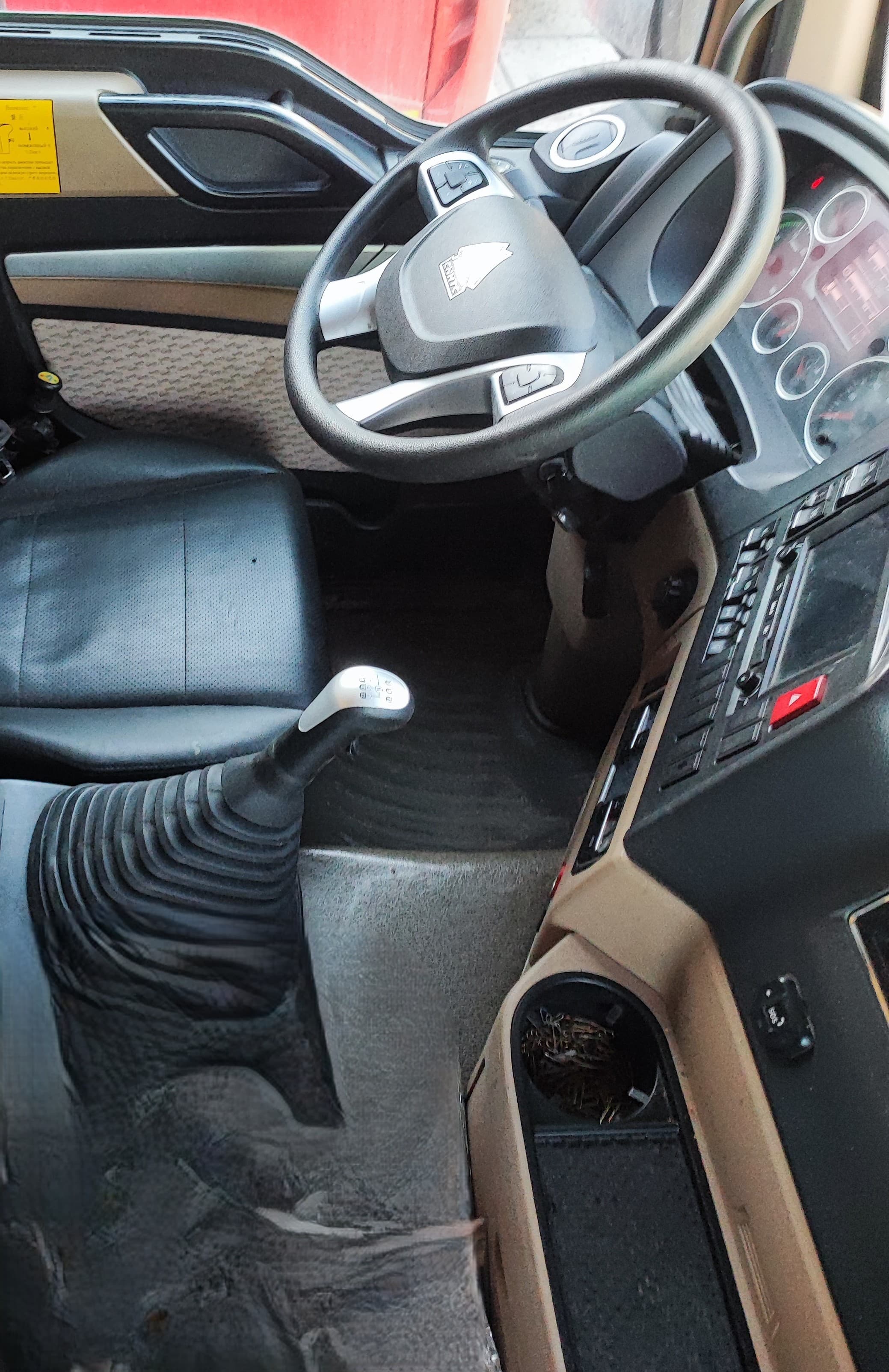 Howo T5G 8x4 Самосвал - 5