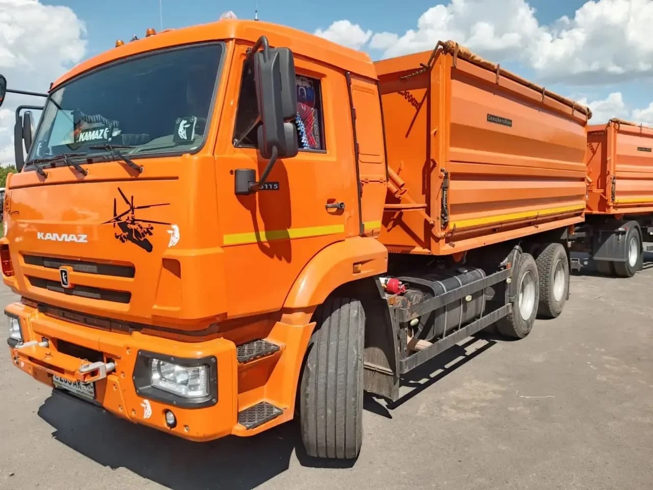 Спецавтокам 6890* на шасси Камаз 65115 6x4 Зерновоз - 2