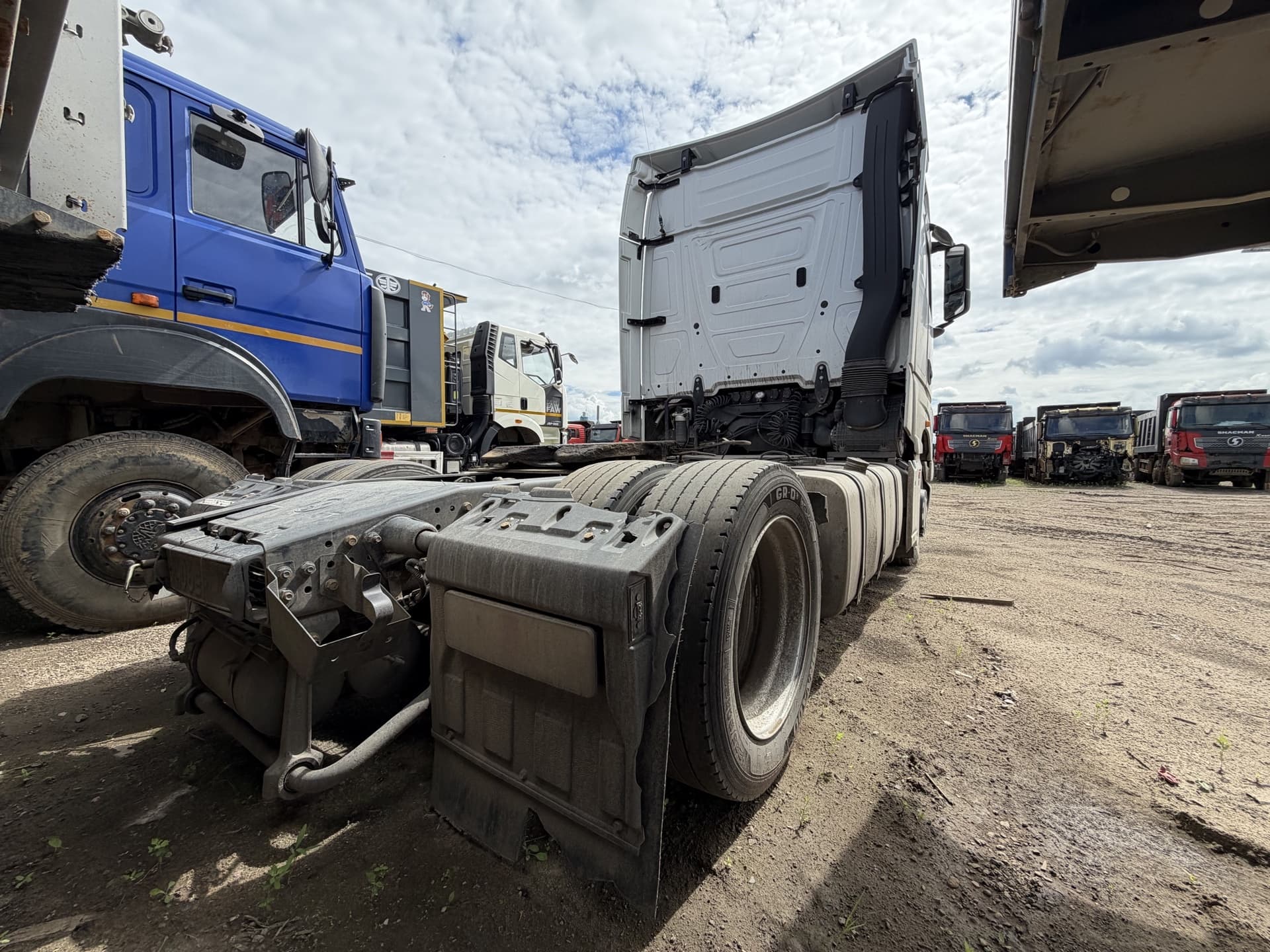 Камаз 54901 4x2 Седельный тягач - 3