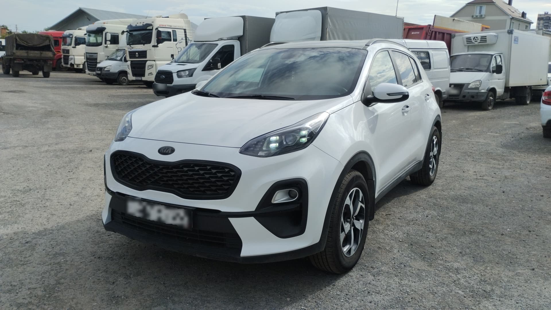 KIA Sportage - 1